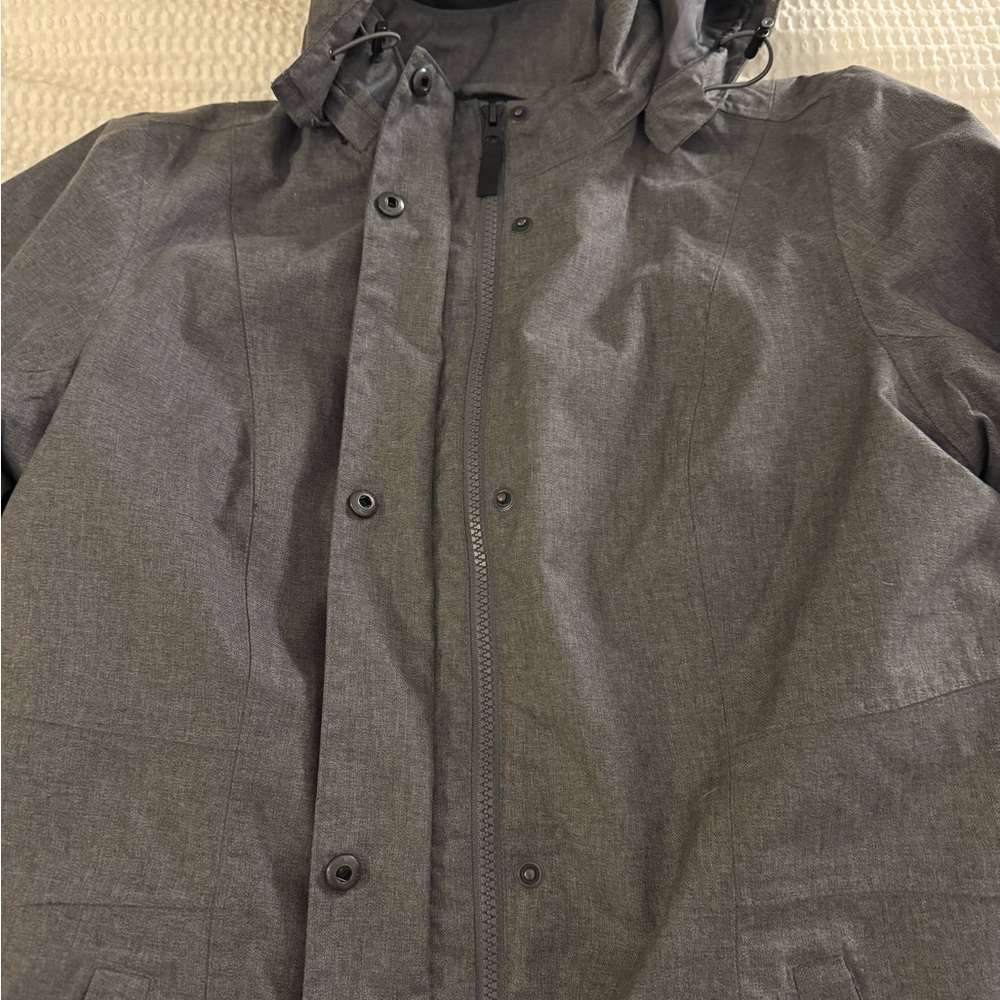 Eddie Bauer Women's Girl on the Go Insulated Waterproof Trench Coat - Gray MP - Picture 6 of 15